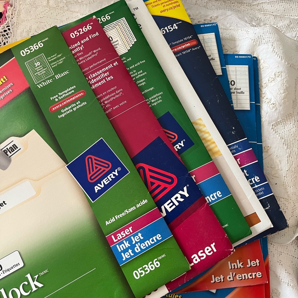 Avery Multi-Color Laser Labels for Home Office